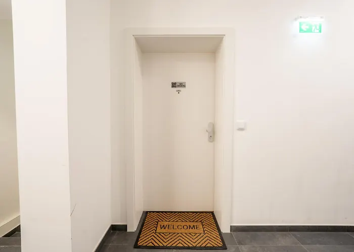 Velvet - Free Parking & Ev - Near U1 Metro Vienna