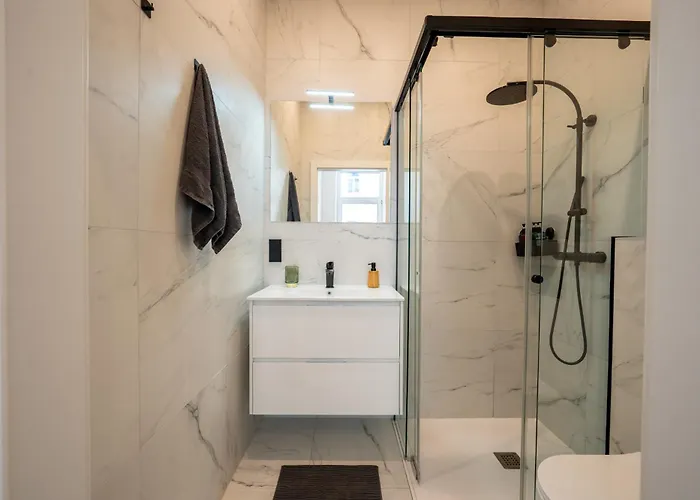 Velvet - Free Parking & Ev - Near U1 Metro Apartment Vienna