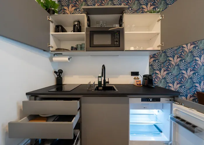 Apartment Velvet - Free Parking & Ev - Near U1 Metro *