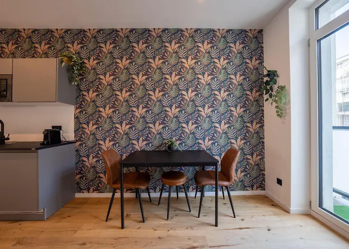Velvet - Free Parking & Ev - Near U1 Metro Apartment Vienna