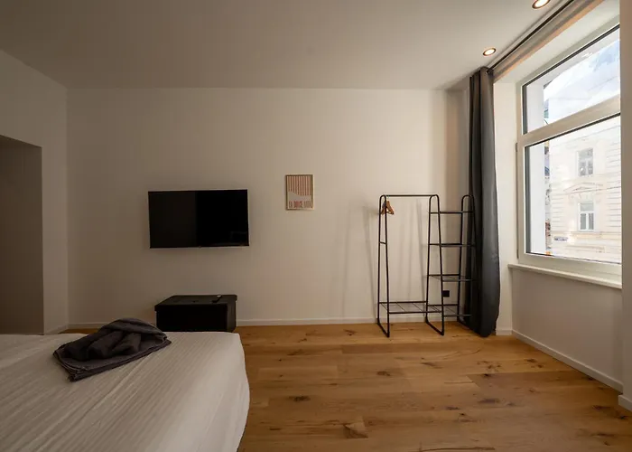 Velvet - Free Parking & Ev - Near U1 Metro Appartement Wenen