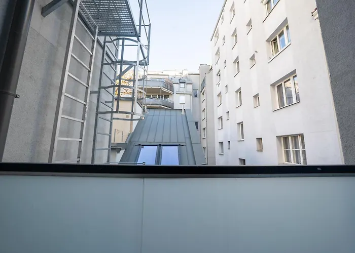 Velvet - Free Parking & Ev - Near U1 Metro Vienna